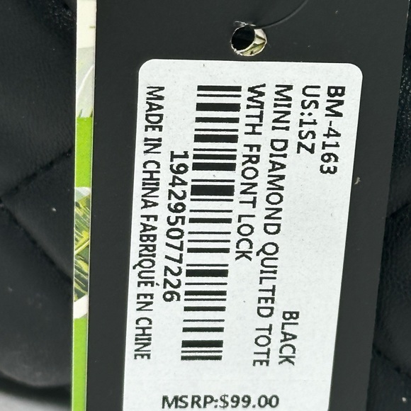 NWT Badgley Mischka Black Quilted Tote - Picture 3 of 9